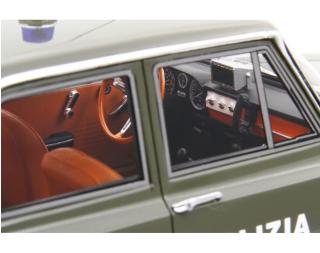 Alfa Romeo Giulia Super 1969 Polizia S.Volante VERDE MILITARE Laudoracing 1:18 Resinemodell (Türen, Motorhaube... nicht zu öffnen!)